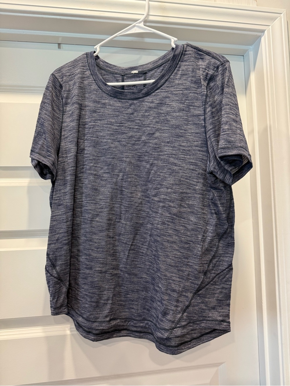 lululemon athletica Heathered Blue Short Sleeve Crew